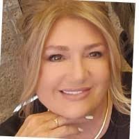 Stanley Mickelson's Instagram, Twitter & Facebook