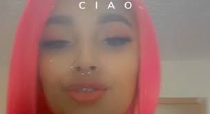 Come closer 💖🧸