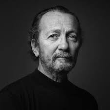 藝術家列表| moom bookshop