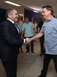 Fechado com o governo federal, o presidente da entidade, rogério caboclo, já avisou jair bolsonaro que. Randolfe Pede Convocacao Do Presidente Da Cbf Para Depor Na Cpi Da Covid 31 05 2021 Uol Esporte