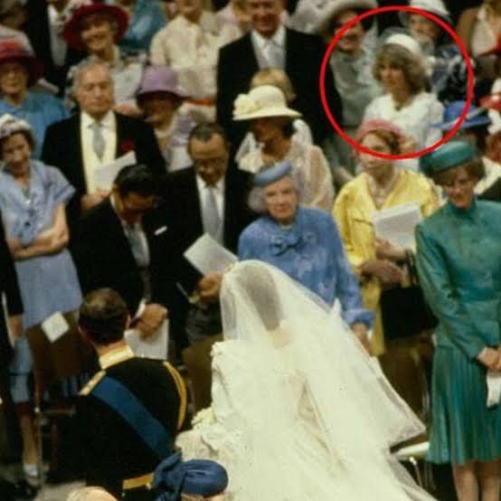 La boda de Carlos III y Camilla Parker fue sin la presencia de Isabel II y con sólo 30 invitados | Caras
