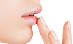 Aprenda Como Hidratar Os Labios De Forma Caseira