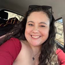 Why did Wendy's leave Paris location by Whataburger?