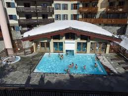 Piscine Prince Des Cimes Photo De Pierre Vacances Premium Residence Arc 1950 Le Village Les Arcs Tripadvisor