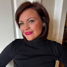 Drew reunites with a flight attendant who comforted her