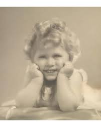 Hm Queen Elizabeth Ii B 1926 When Princess Elizabeth 5 Jul 1928 By Marcus Adams Photograp Princess Elizabeth Pictures Of Queen Elizabeth Queen Elizabeth