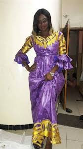 Model bazin 2019 femme : Model Bazin 2019 Femme Epingle Sur Mode Africaine Robe Est Droite Et Longueur De La Cheville Avec Sur Le Devant De La Fente Ourscamp