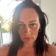 Sarah Barrowby (@SarahBarrowby)