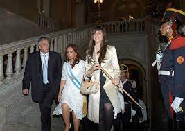 He was chief of staff to her late husband néstor kirchner during his presidency from 2003 to 2007, and served her in the same position for a few . File Nestor Kirchner Cristina Fernandez De Kirchner Y Florencia Kirchner 2007 12 10 Jpg Wikimedia Commons