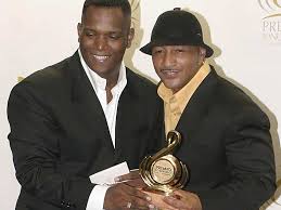 El cantante javier vásquez hizo parte del grupo niche , orquesta en la que estuvo 18 años. Willy Garcia Voz De Oro De La Salsa Romantica Grupo Niche Son De Cali