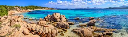 Sardinia is the second largest island in the mediterranean sea (24090 sq. Sardinien Urlaub Sonneninsel Im Mittelmeer Berge Meer