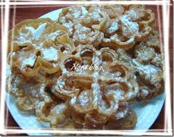 Beignets Sous Forme De Fleurs Douceurs Culinaires De Nora
