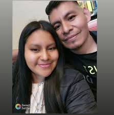 Ven y disfruta este delicioso combo con tu persona favorita 💜 Llénate con  todo el sabor de: 2 Burritos 5 Capas + 2 Tacos Originales + 2 Papas  Medianas + 2 Bebidas