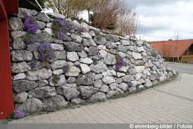 Maybe you would like to learn more about one of these? Natursteinmauer Bauen Anleitung Und Kosten Ubersicht Gartendialog De