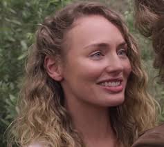 I'm ready for @marvel to give us the Rio Vidal spinoff, where we get to  watch Aubrey Plaza peacefully (or not!) claim her bodies across time and  space… AgathaAIIAlong