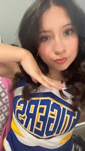 Comment your favorite sport!🏀⚽️🏅📣! #fy #cheerleading #trending #grwm  #transition #school #summer