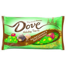 Dove Holiday Tree Ts Sea Salt Caramel Dark Chocolate In 2020 Chocolade Lekker