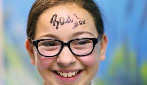 Photos: Jazz Bear, players spread a little holiday cheer