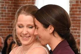 The 10 Best Wedding Photographers in Rochester, MA