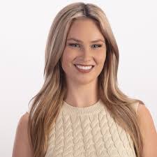 Brianna Metzler's Instagram, Twitter & Facebook