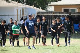 He is joined by his son. Paramount Fc