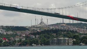 Beşiktaş'ın i̇stanbul boğazı'ndaki şampiyonluk kutlamaları sırasında feci bir olay yaşanmıştı. Besiktas Jimnastik Kulubu