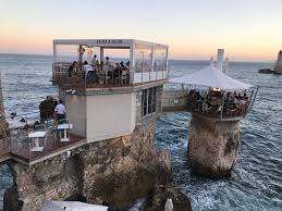 Le Plongeoir Nice Consultez 449 Avis Sur Le Plongeoir Note 3 5 Sur 5 Sur Tripadvisor Et Classe 182 Sur 1 925 Restaurants A Nice Plongeoir Nice Cote D Azur