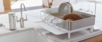 The simplehuman kt1154 steel frame dishrack with wine glass holder has been designed to fit well with today's modern kitchen styles and appliances. Steel Frame Dishrack Simplehuman