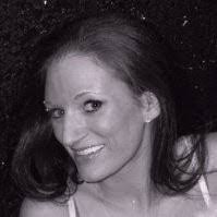 Elena Picco's Instagram, Twitter & Facebook