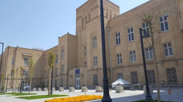 File:Iran Ministry of Foreign Affairs building.jpg - Wikimedia Commons