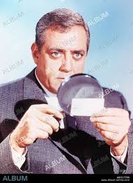 RAYMOND BURR en IRONSIDE, 1967, dirigida por ABNER BIBERMAN, ANTON LEADER, DON  WEIS y RUSS MAYBERRY. Copyright NBC-TV.