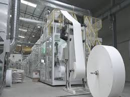 Chine Machine automatique de fabrication de couches pour ...