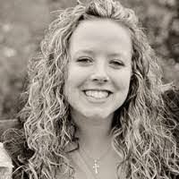 Mary Barcomb's Instagram, Twitter & Facebook