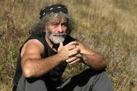 Quando sta bene fa di tutto per rendersi la vita amara. File Mauro Corona Jpg Wikimedia Commons