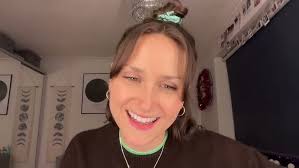 Becoming an 80's Prom Queen