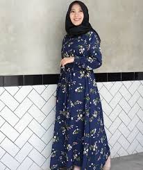 Katun jepang sleting dada (busui), tangan kancing karet pinggang belakang +bergo wollpeach. Gamis Katun Jepang Motif Bunga Murah Model Baju Trend 2019