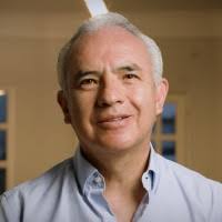 100+ perfiles de «Carlos Benjamin»