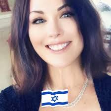 Wendy Biel's Instagram, Twitter & Facebook