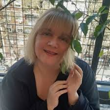 La Elegida De Los Famosos, el programa de espectáculos creado por la actriz Andrea  Rizzo cumple 10 años en radio