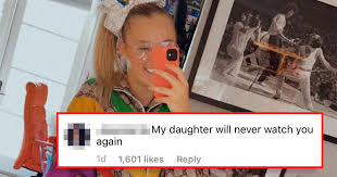 The tour began in may of 2019. Jojo Siwa Shut Down Homophobic Mom Who Commented On Her Video
