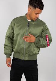 With our incredible range of bomberjacke, we are pretty sure we've got what you are looking for! Alpha Industries Ma 1 Bomber Fliegerjacken