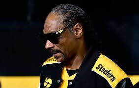 Kuwait is Steelers Country" Sgt. Steven Palencik and members of his unit  just sent this photo and wanted to wish Ben and the 2013 Steelers their  best season ever! He said they