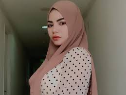 Lihat ide lainnya tentang jilbab cantik, kecantikan, gaya hijab. Potret Dinar Candy Pakai Hijab Bikin Pangling Netizen Sumpah Cantik Okezone Lifestyle