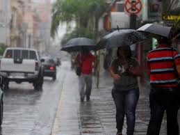 Hoy si mira al cielo podrá presenciar la última lluvia de meteoritos del 2018, la más sorprendente. Persiste Pronostico De Lluvias Para Hoy Noticiero Paraguay