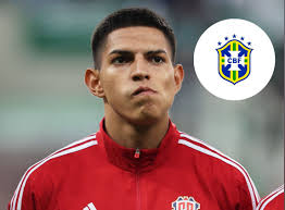 VIDEO) Bran ya sabe la camisa que quiere de la “canarinha”