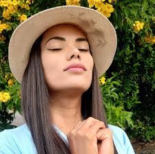 John Seniz's Instagram, Twitter & Facebook