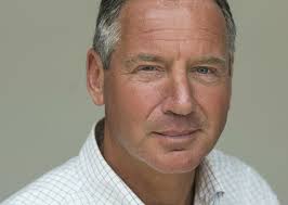 Teaching trust CEO resigns to take up post as government adviser