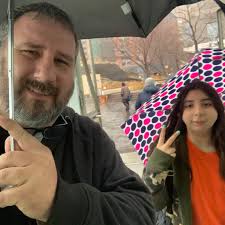 Is WEC easy to get around with stores and restaurants?