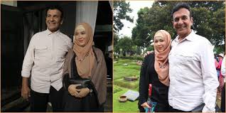 Foto lawas saat muda mark sungkar mencuri perhatian publik. Punya Istri Berusia Muda Mark Sungkar Bulan Madu Setiap Hari Kapanlagi Com