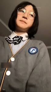 河南实验中学眼镜学妹穿着校服激情做爱骑乘位疯狂啪啪满脸通红喘息不止反差感爆棚！ مەكتەپ فورمىسى - EPORNER